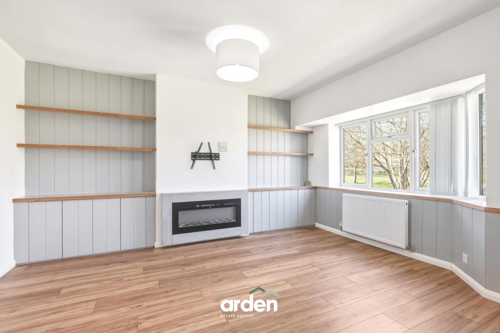 Apartment in Redditch, Batchley - View 2