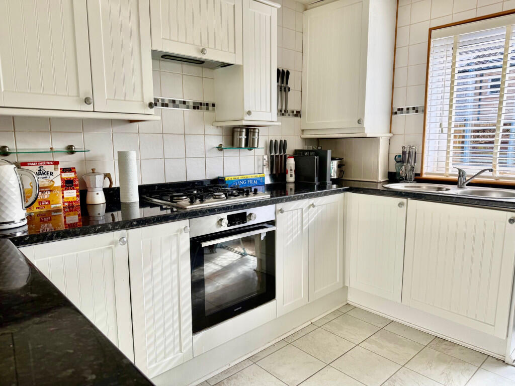 Whitehope Green, Bourtreehill North, Irvine photo 4