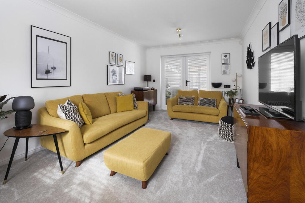 House in Bromsgrove - View 2