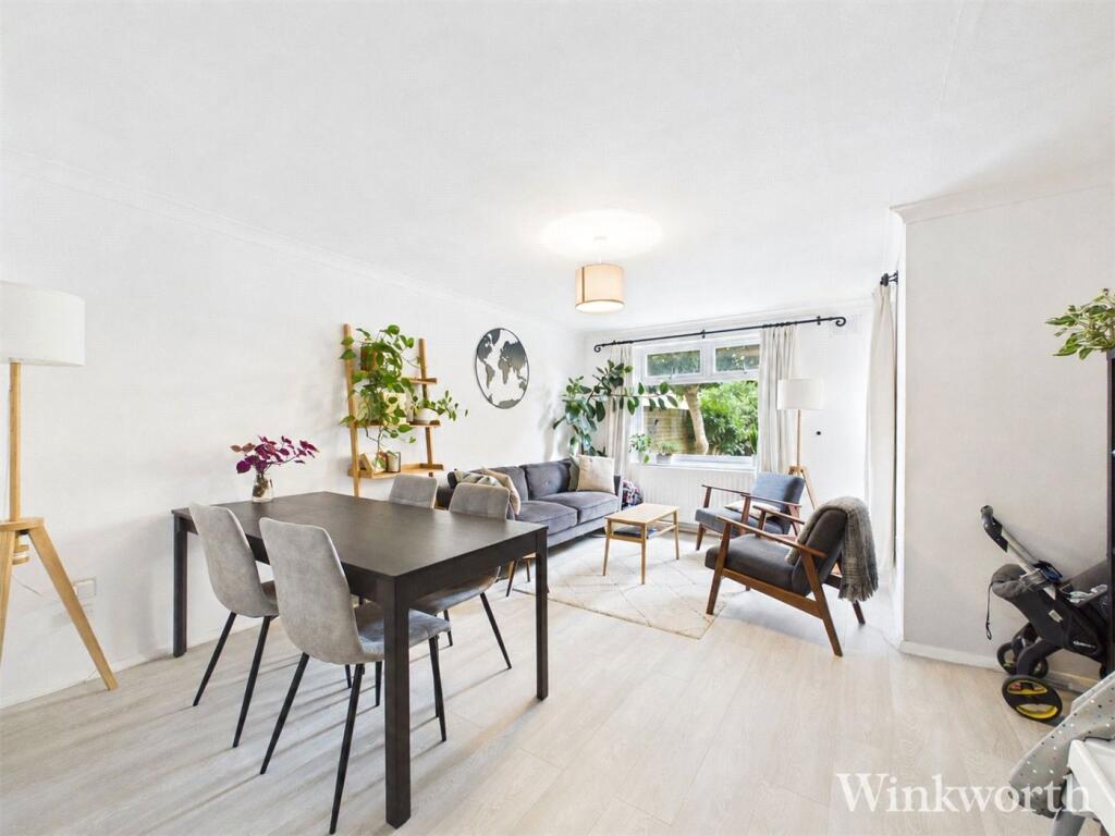Main image of property: North Road, South Ealing, London, W5