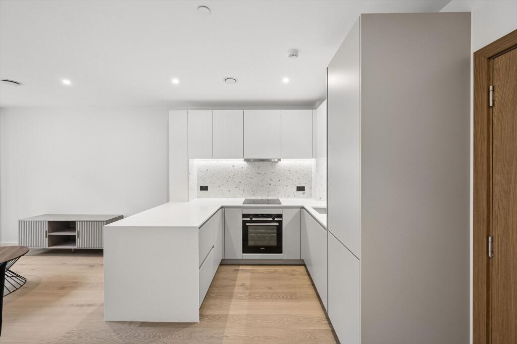 Apartment in London, Fulham - View 5