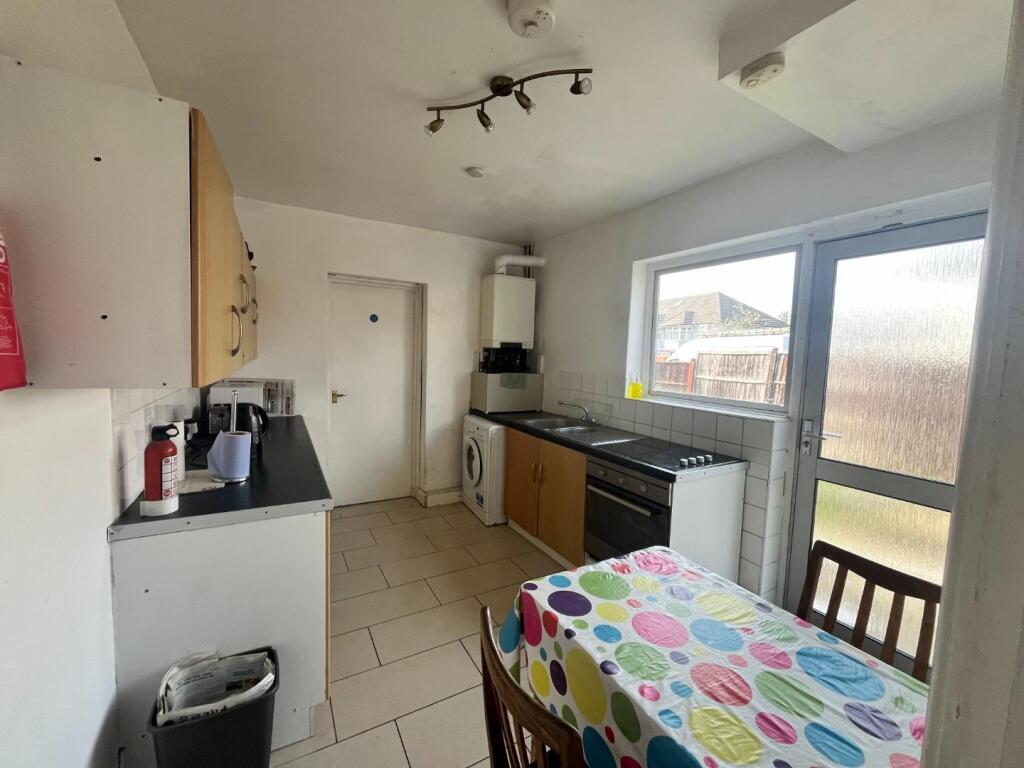 House in London, Old Malden - View 5
