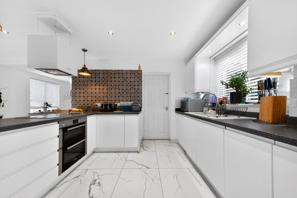 Hargreaves Nook, Blakelands, Milton Keynes, MK14 photo 4