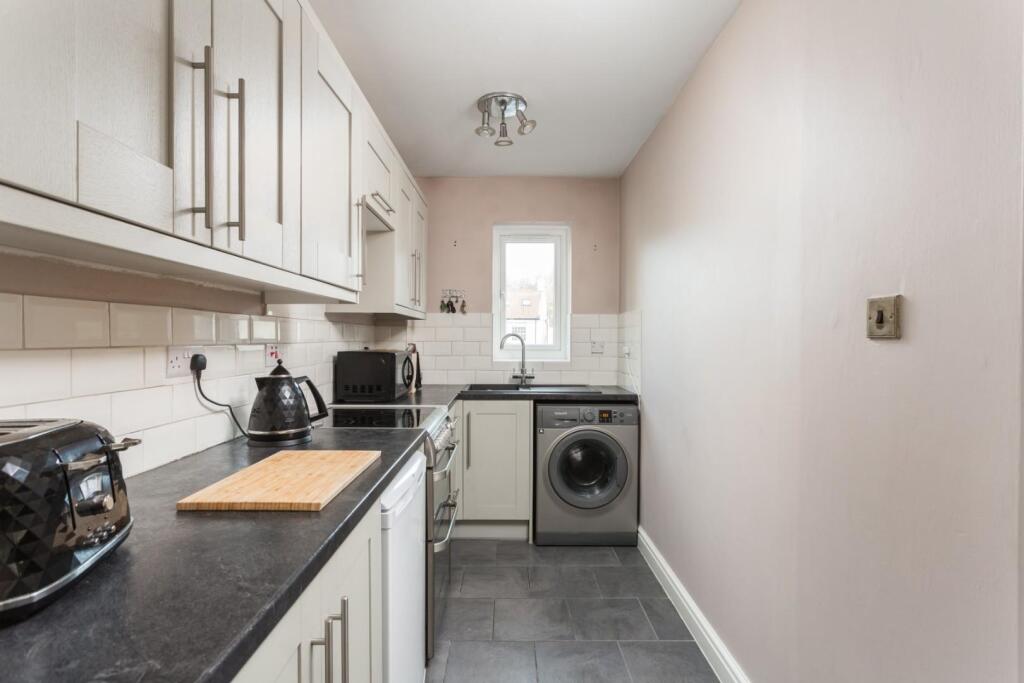 Apartment in York - View 4