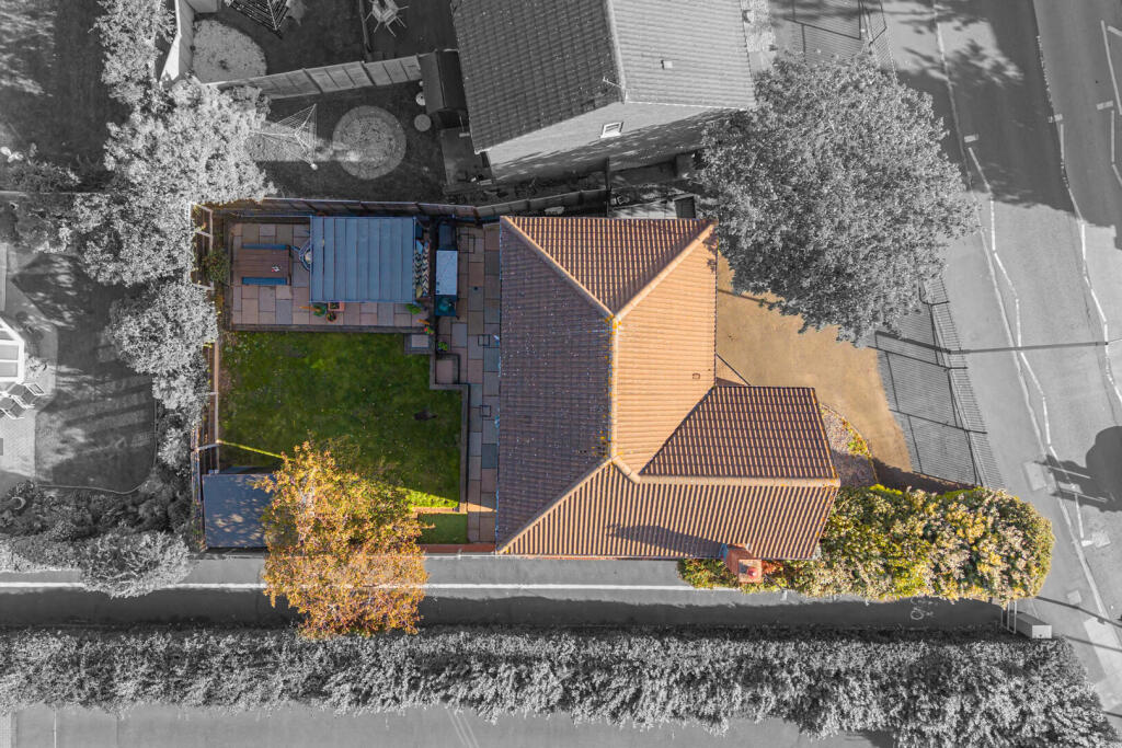 House in Worcester - More