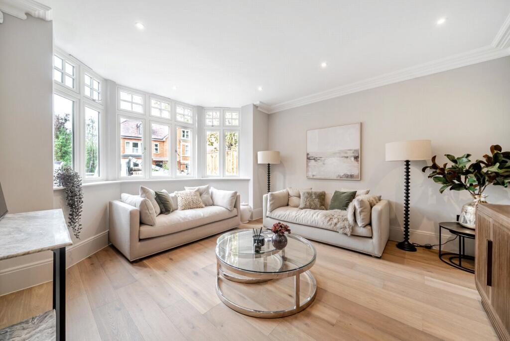 House in Twickenham - View 4