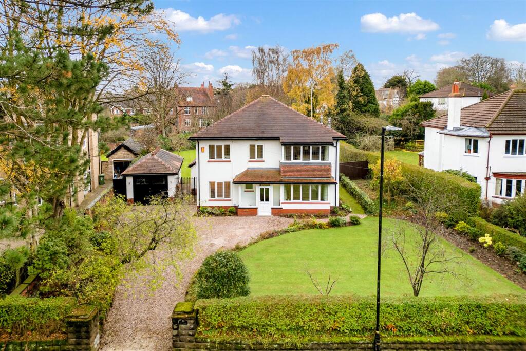 4-bed detached on Cavendish Road, Bowdon, Altrincham, £1,550,000
