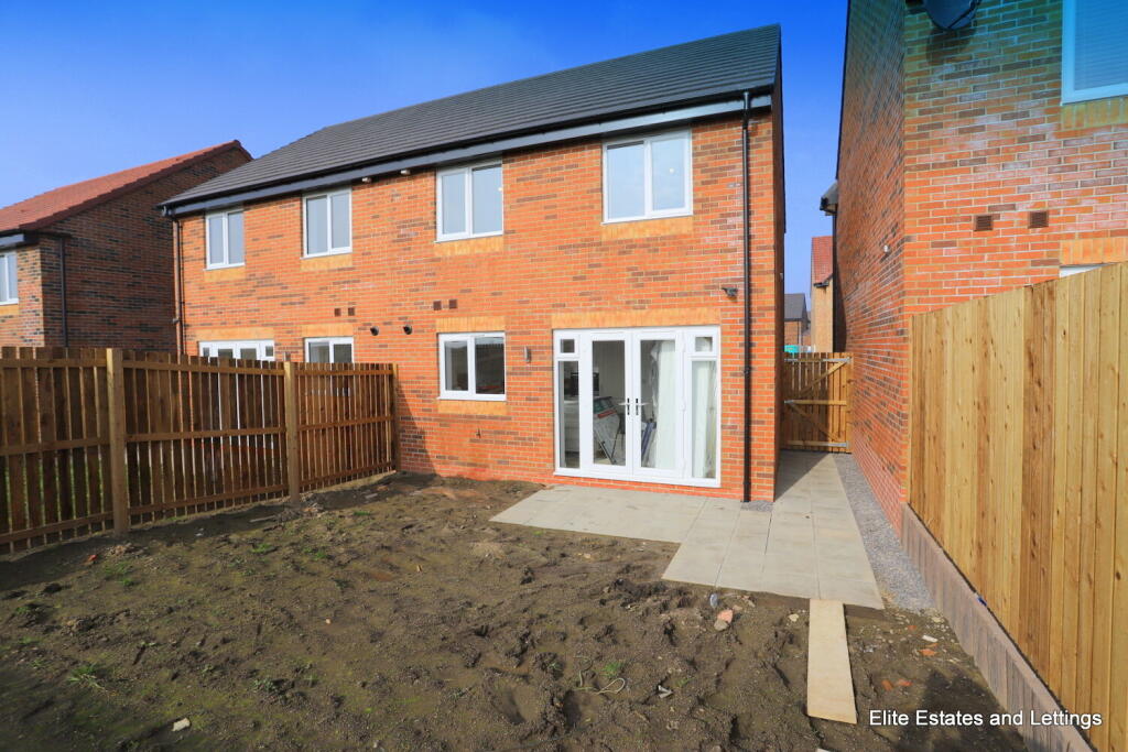 House in Durham - View 2