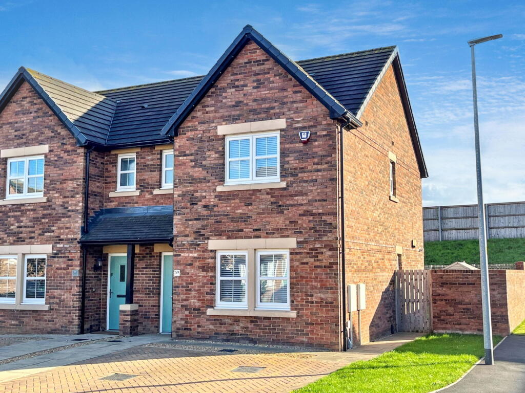 3-bed semi-detached on Stein Grove, Acklam, £220,000