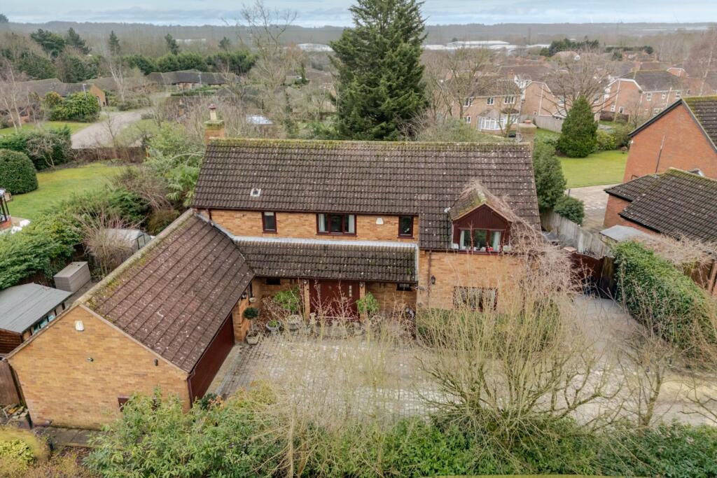 Main image of property: Nesbitt Close, Northampton, NN3