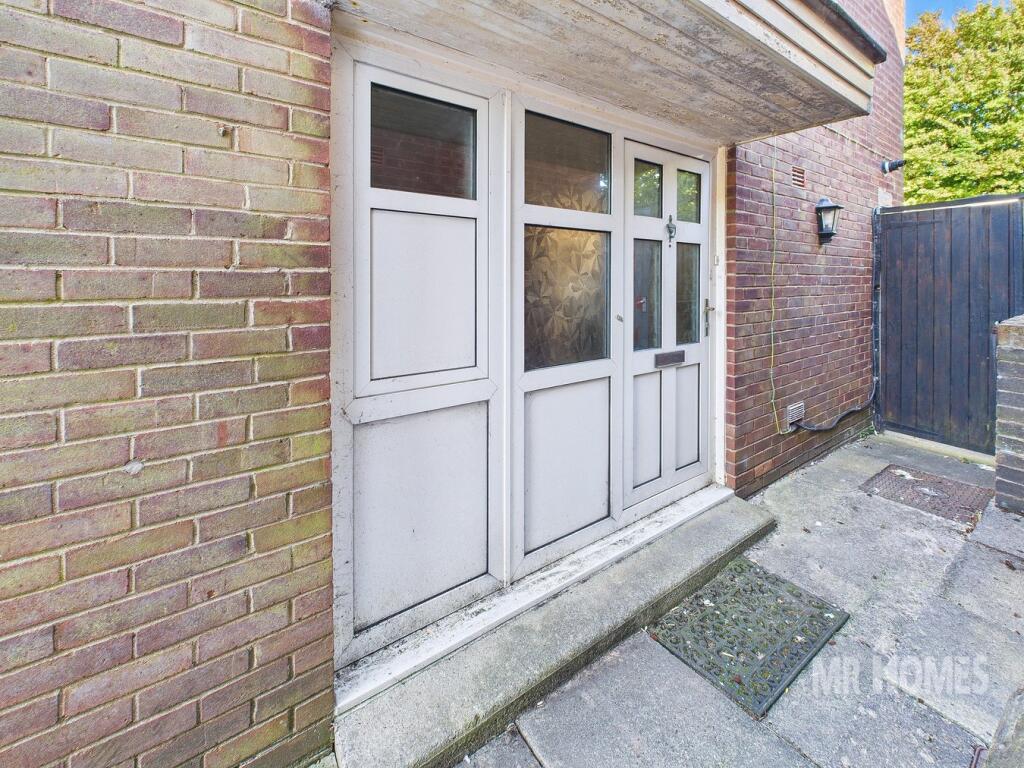 House in Cardiff, Pentrebane, Fairwater - View 3