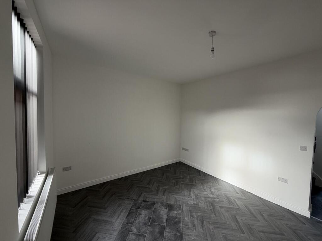 House in Sandwell, Overend - View 3