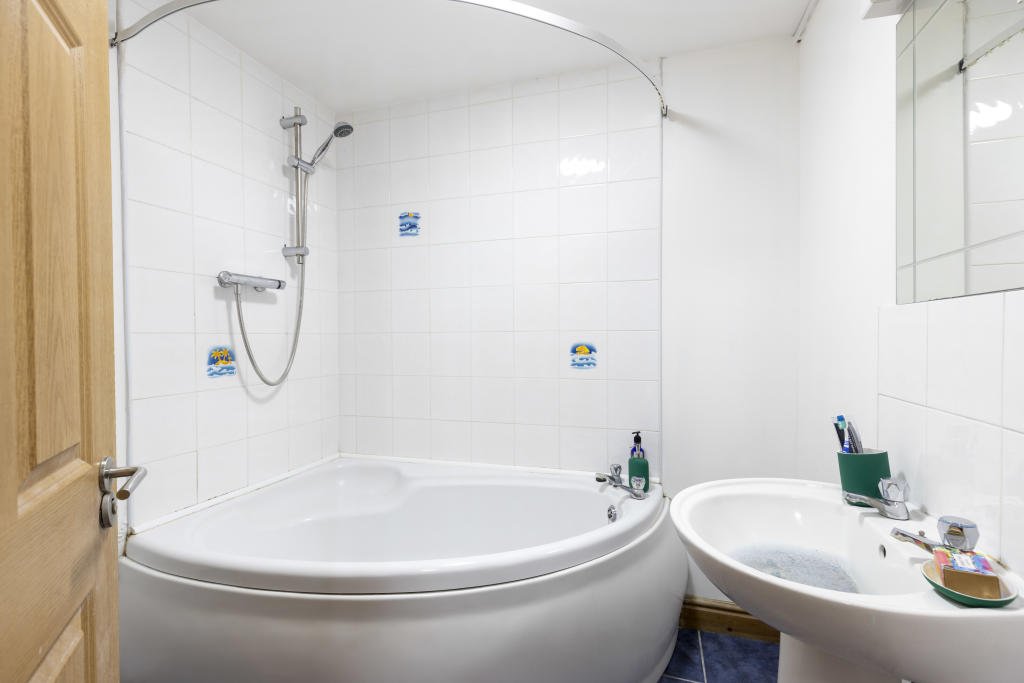 1 bedroom penthouse for rent