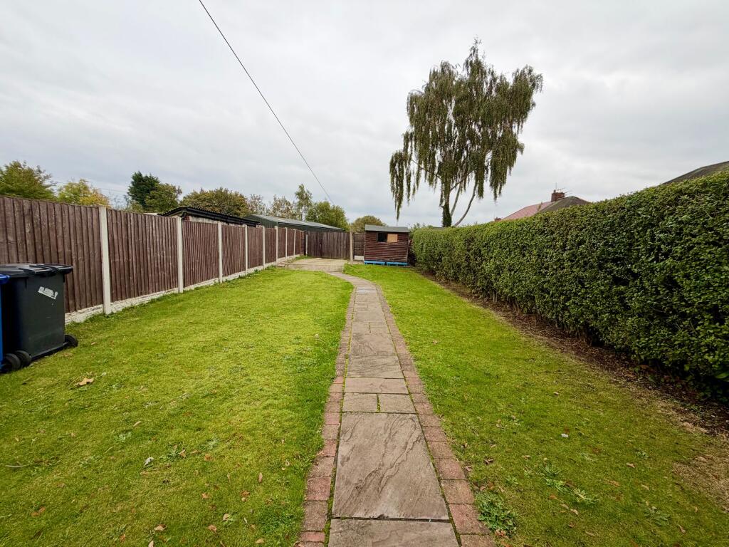 House in Doncaster - View 4