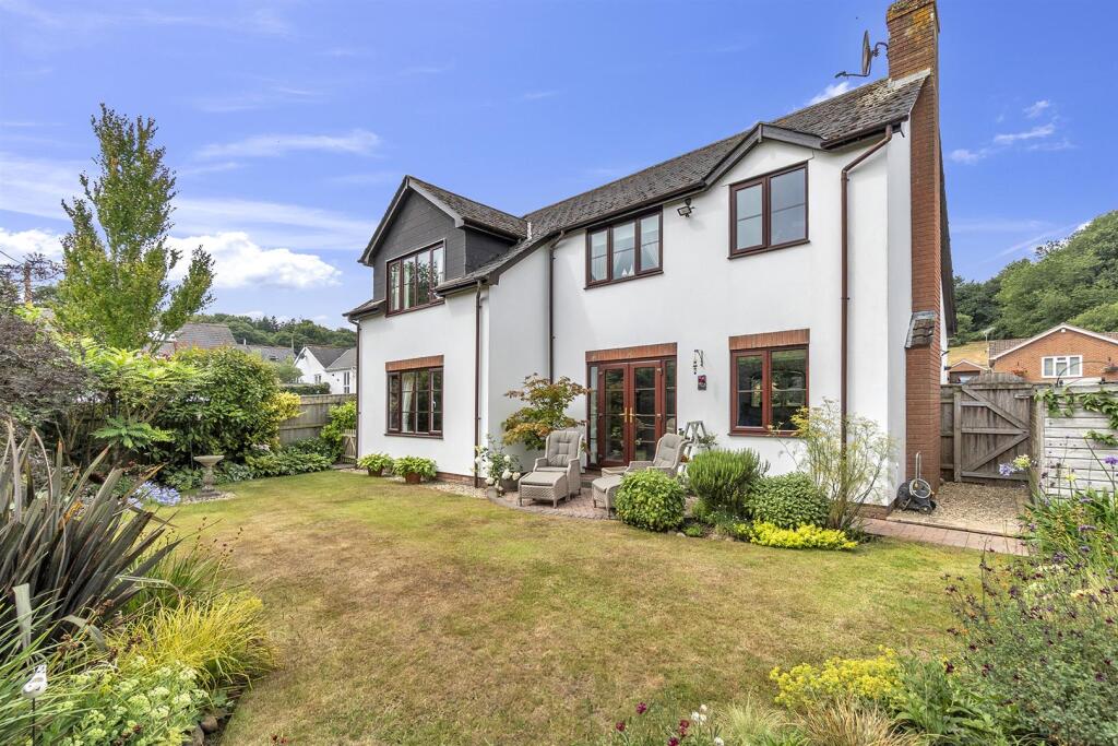 4-bed detached on Down Close, Newton Poppleford, Sidmouth, £600,000