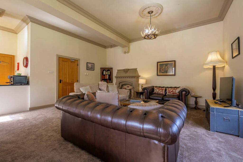 Apartment in Perth - More