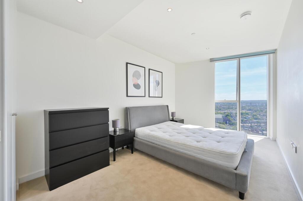 Apartment in London - View 4