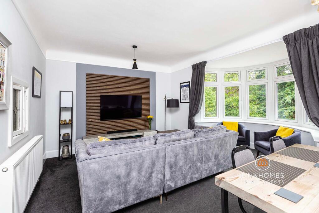 Apartment in Bournemouth - View 3