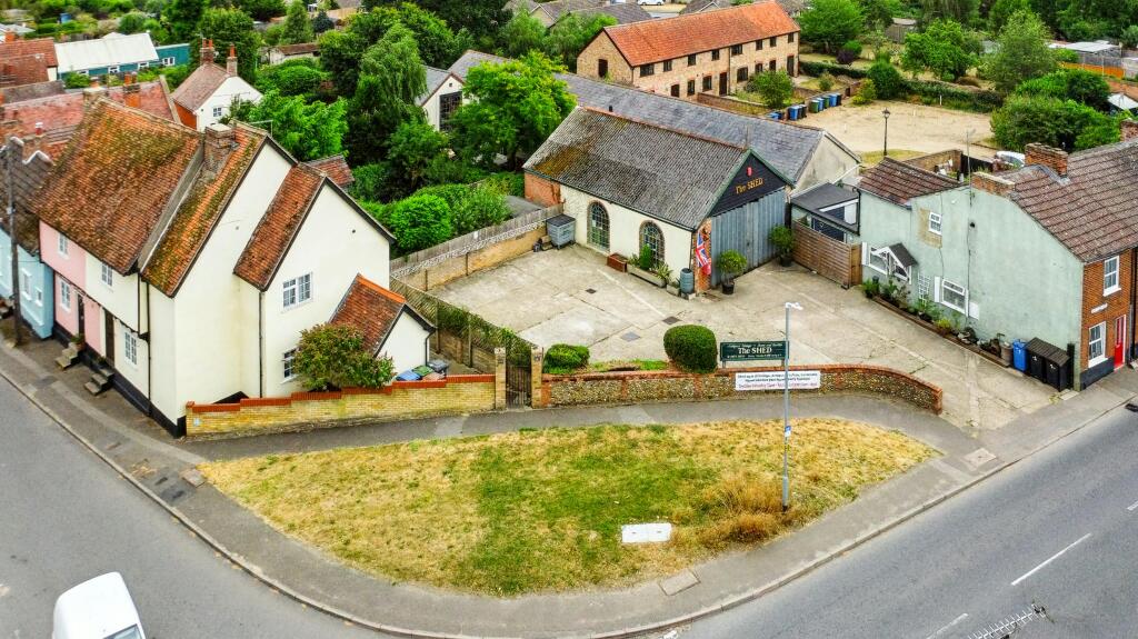 Main image of property: 1A High Street, Sproughton, Ipswich, IP8 3AF