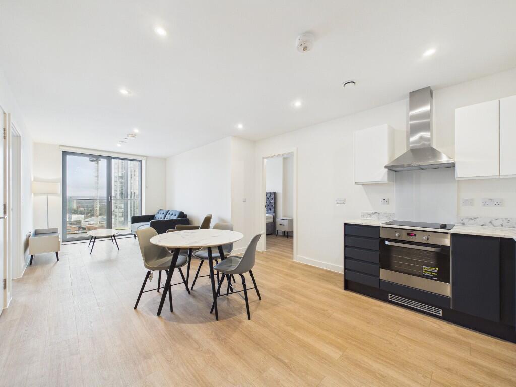 Main image of property: Affinity Living Embankment West, New Kings Head Yard, Manchester, Greater Manchester, M3