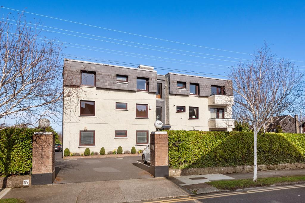 Main image of property: Apartment 3, Seapoint Court, Temple Crescent, Blackrock, Co. Dublin, A94 VY56