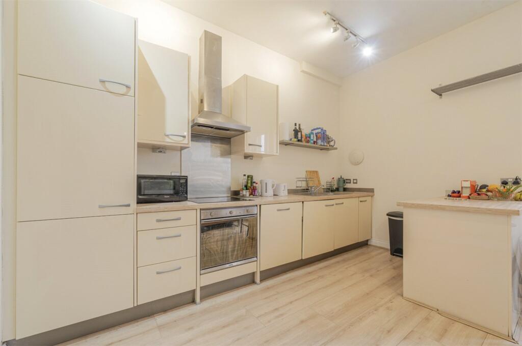 Avenue Road, Leamington Spa, Warwickshire, CV31 - View 5