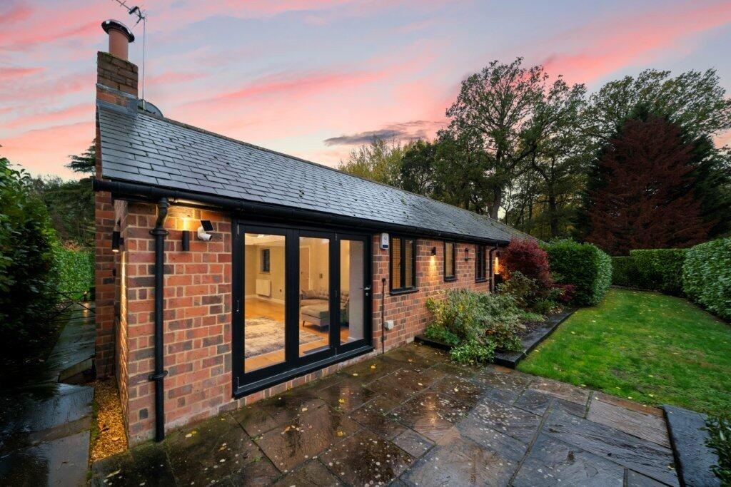 House in Guildford, Ockham - View 4