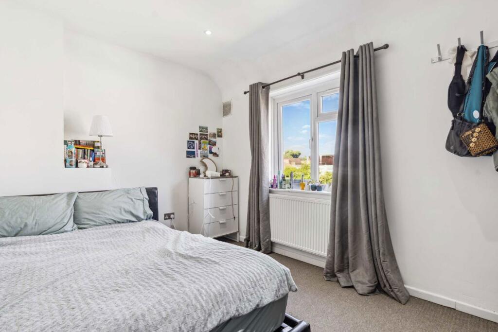 House in London, Shepherd's Bush - View 2