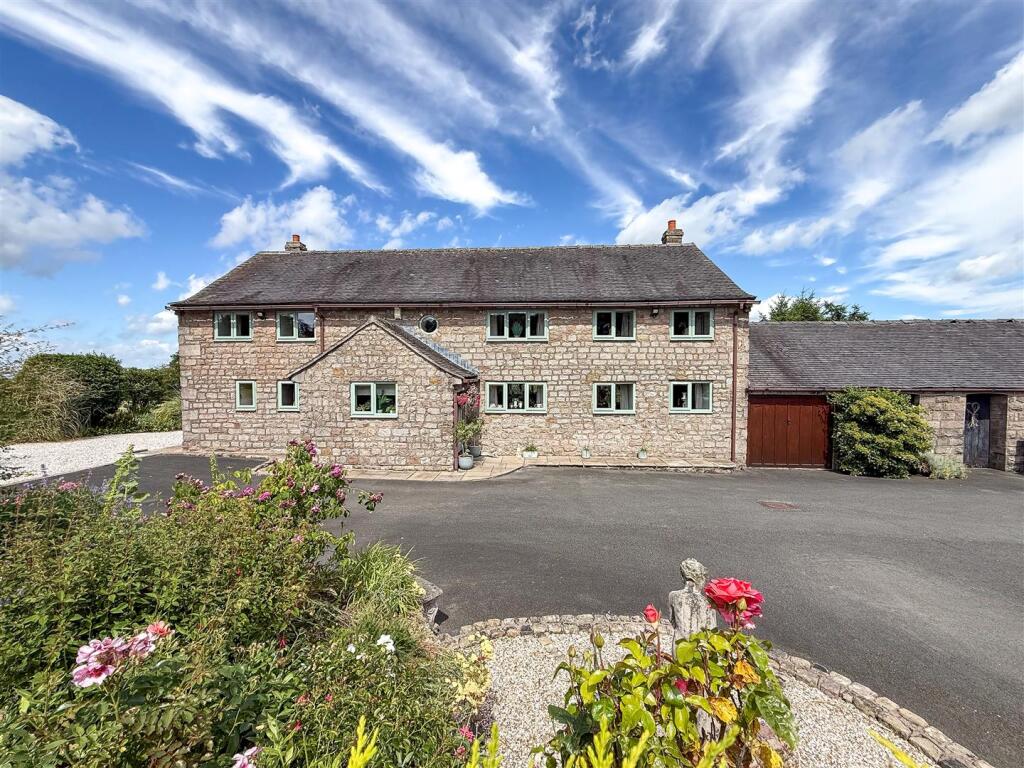Main image of property: Congleton Edge, Congleton