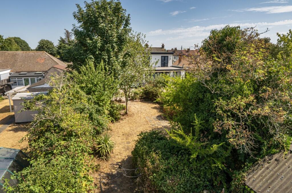 House in Romford - View 4