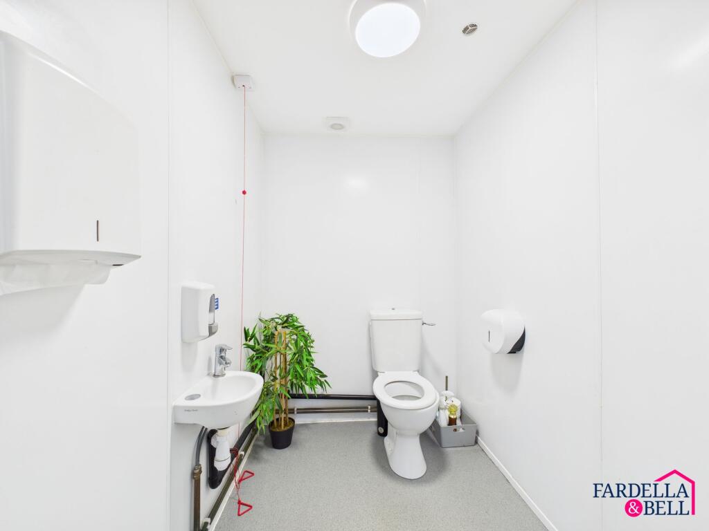 Additional image 9 of 818 Padiham Road, Burnley, BB12