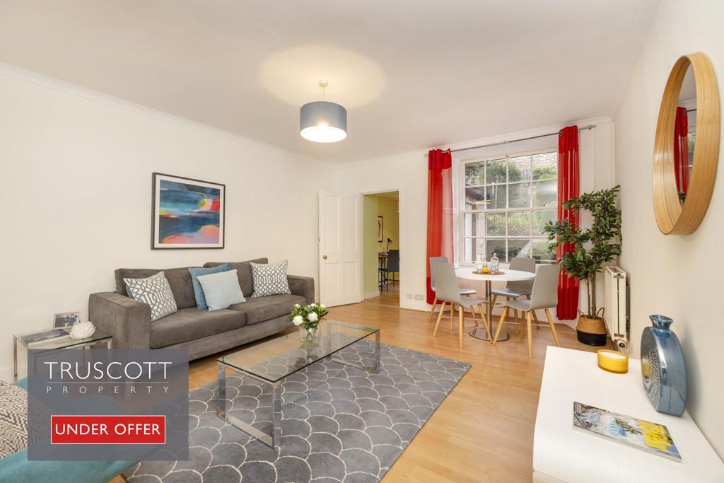 Main image of property: 2a Fettes Row, New Town, Edinburgh, EH3 6SF