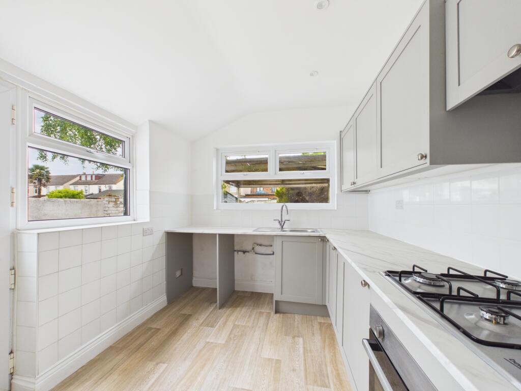House in Portsmouth - View 5