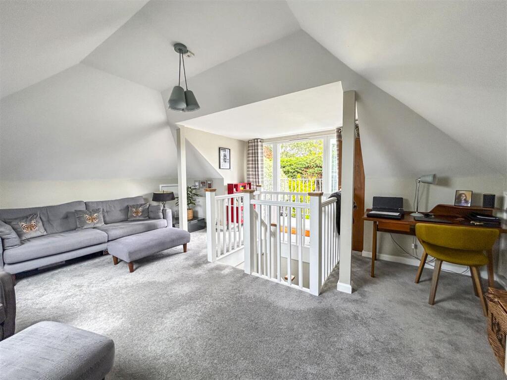 House in Weymouth, Dorset - View 4