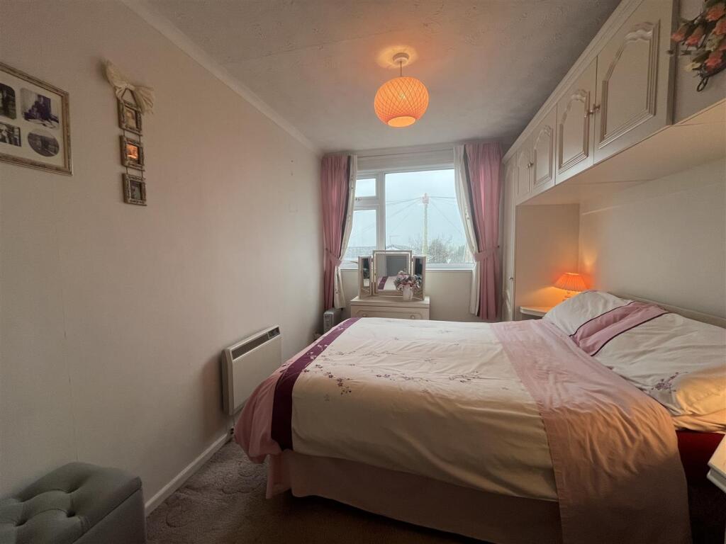 Additional image 15 of Thirlmere Avenue, Wyke, Bradford