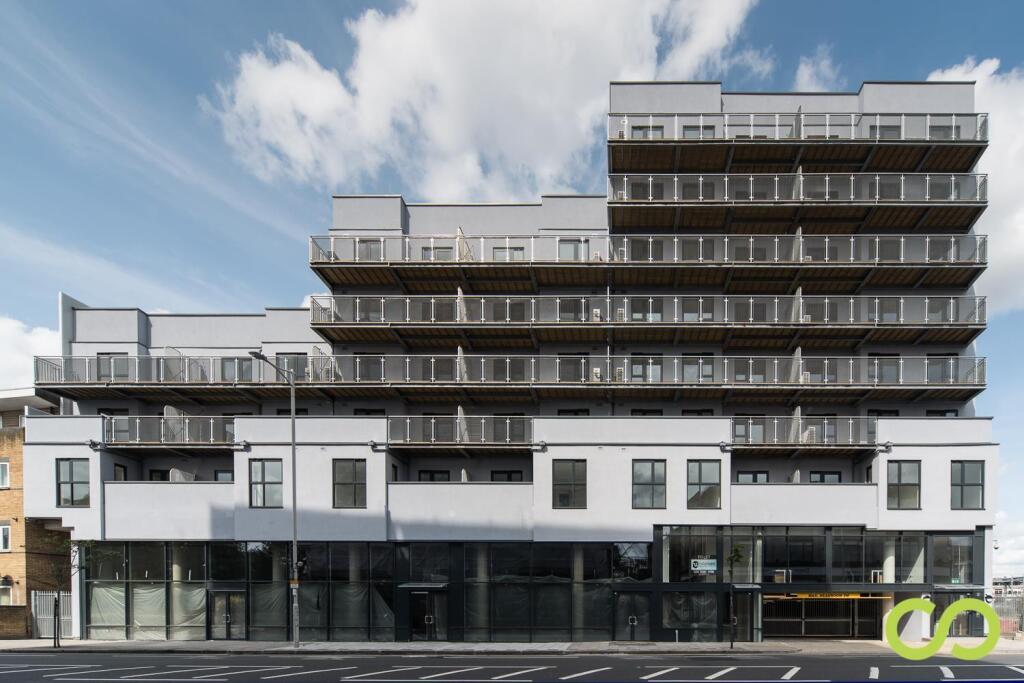 Main image of property: Carlton House, High Road, Seven Kings, IG1