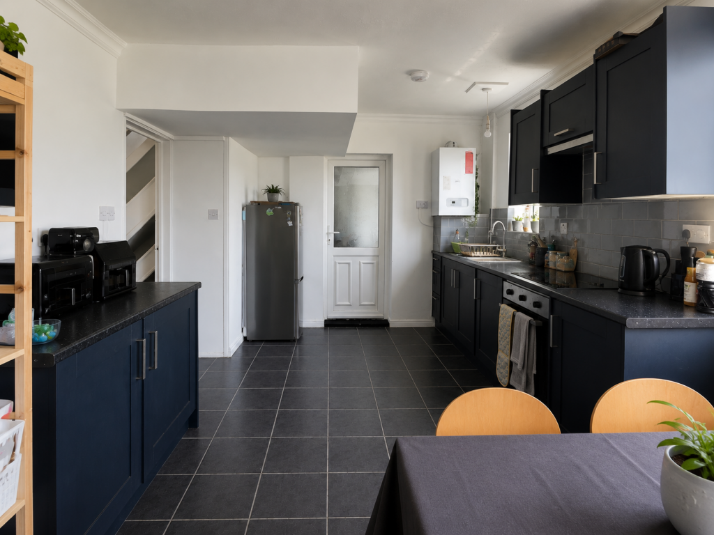 House in Rotherham, Catcliffe - View 4