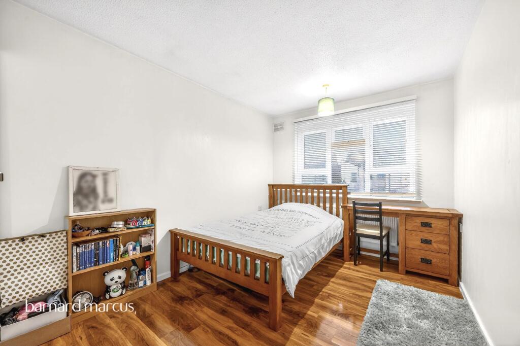 Main image of property: Oval Road, Croydon