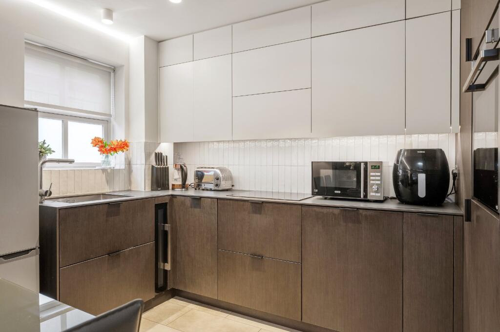 Apartment in London - View 4