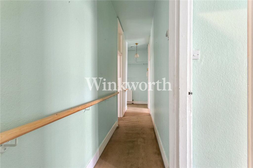 Apartment in London - View 4