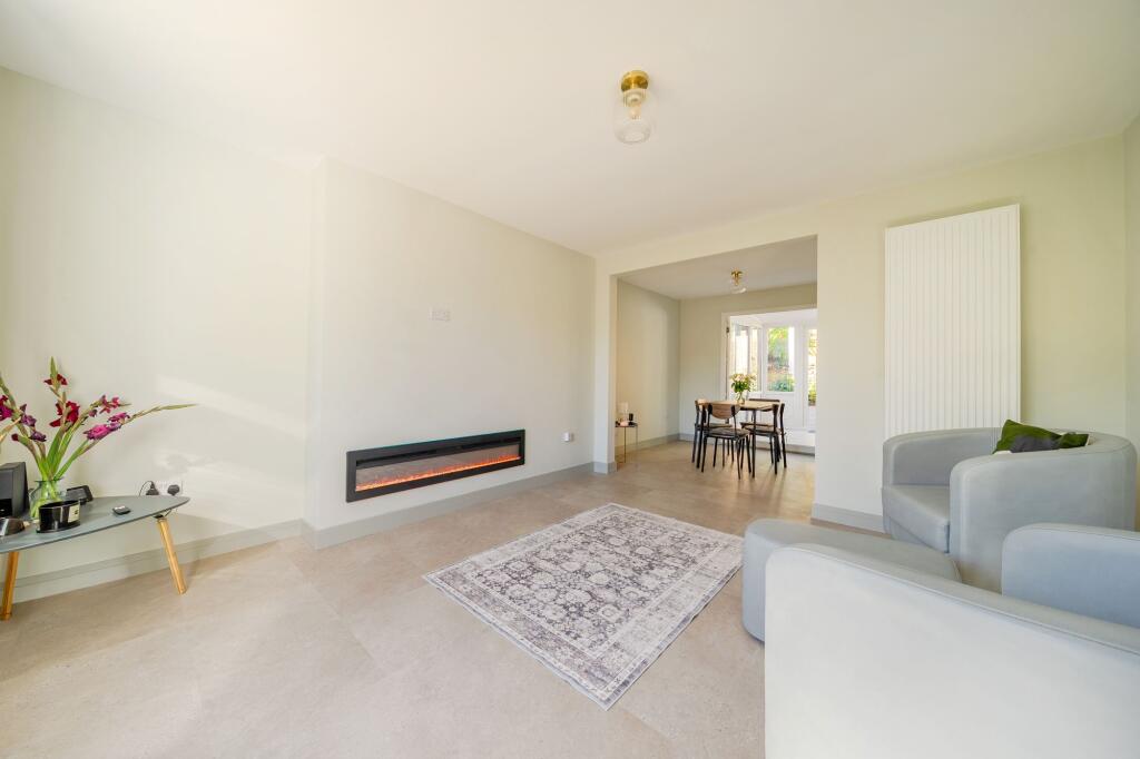 House in Southampton - View 4