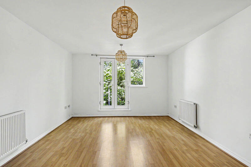 Winchester Close, Waltham Abbey - View 6