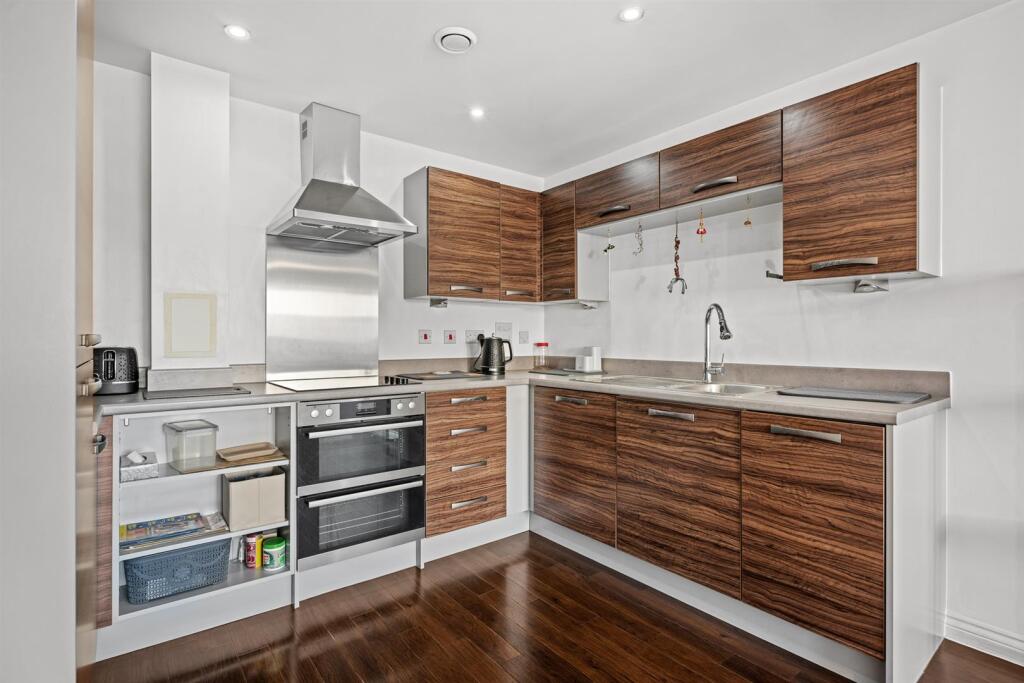 Apartment in London, Chatterton Village, Widmore - View 5