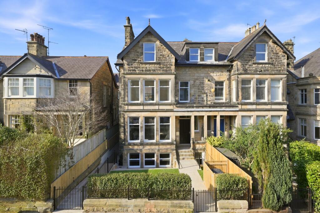 Main image of property: West Cliffe Grove, Harrogate, North Yorkshire, HG2