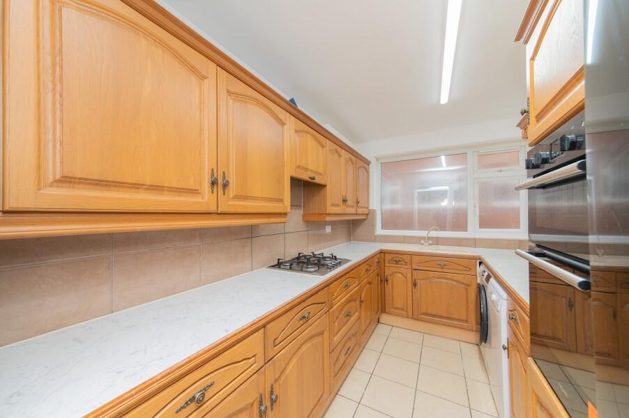 Main image of property: ETCHINGHAM PARK ROAD, FINCHLEY, N3