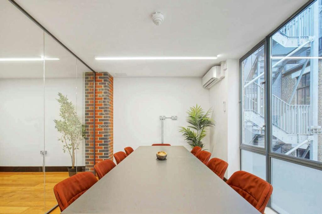 3 Sutton Lane