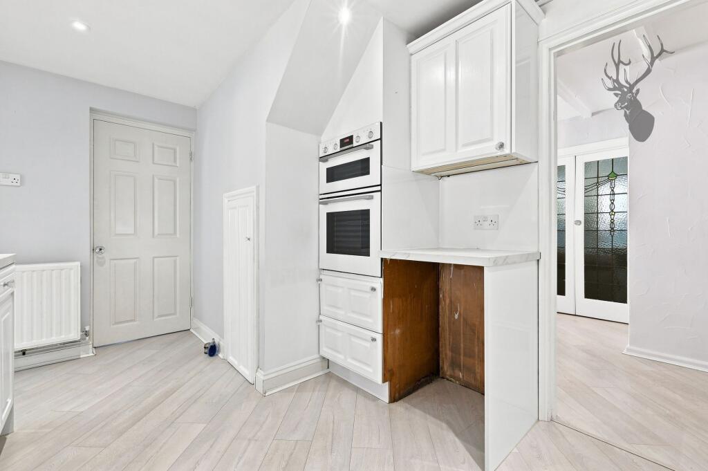 House in Ilford - View 5