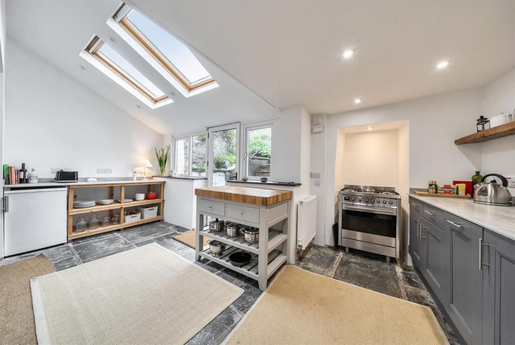 House in Exeter - View 2