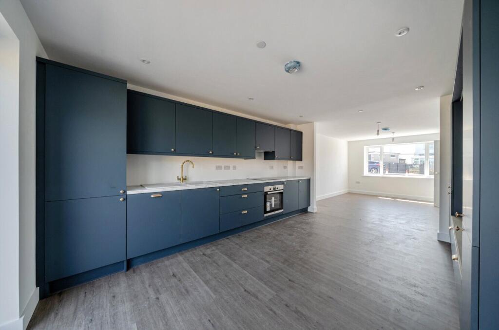 House in Bow Street, Nantyfallen, Tirymynach - More