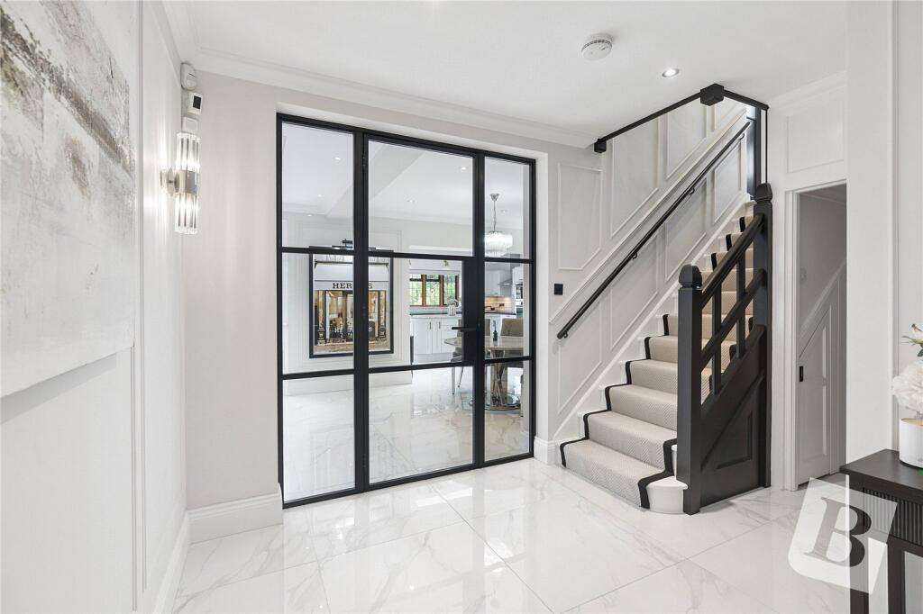 House in Romford - View 5